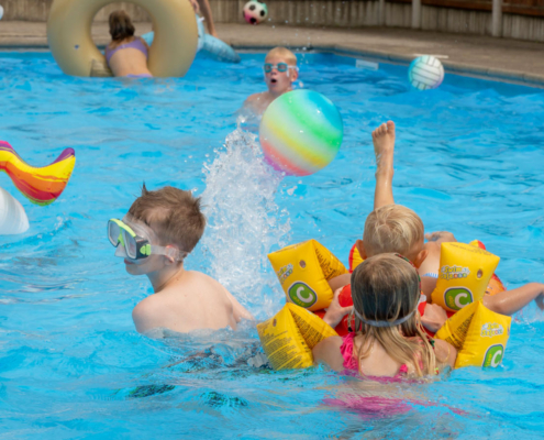 tilbud-fjellerup-hestehaven-pool